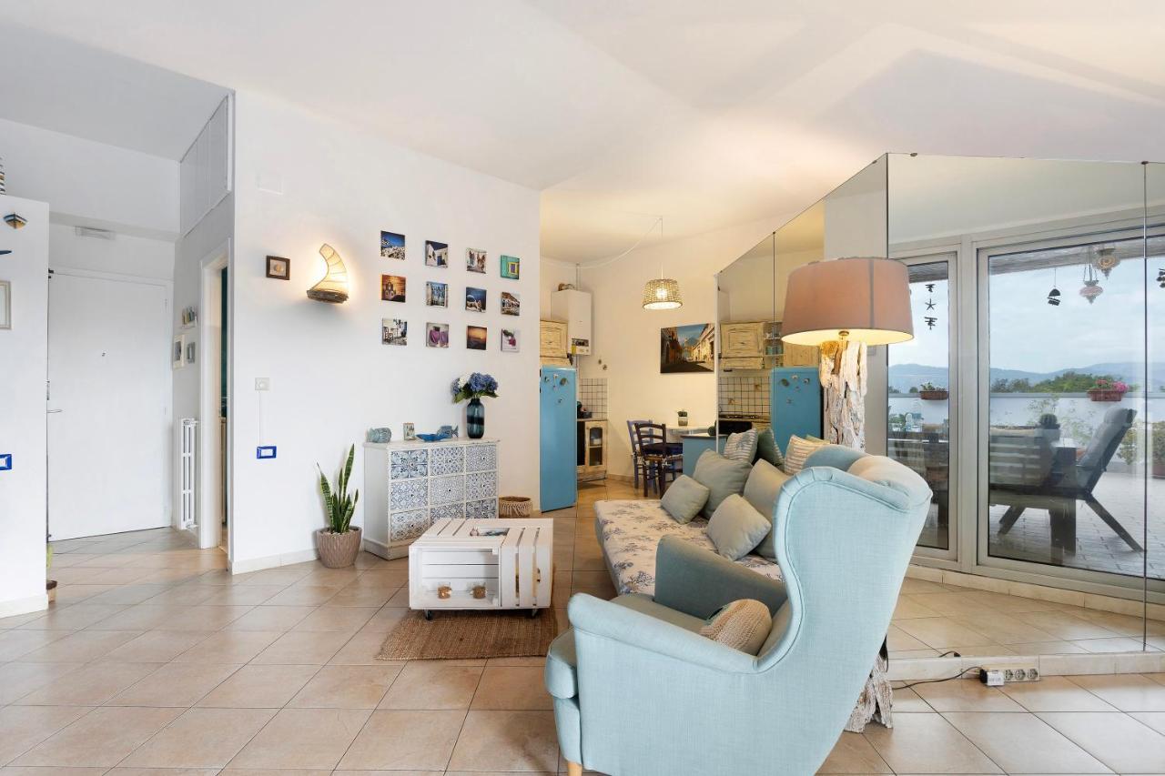 Attico Con Terrazza A Viareggio 아파트 외부 사진
